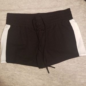 Fabletics shorts